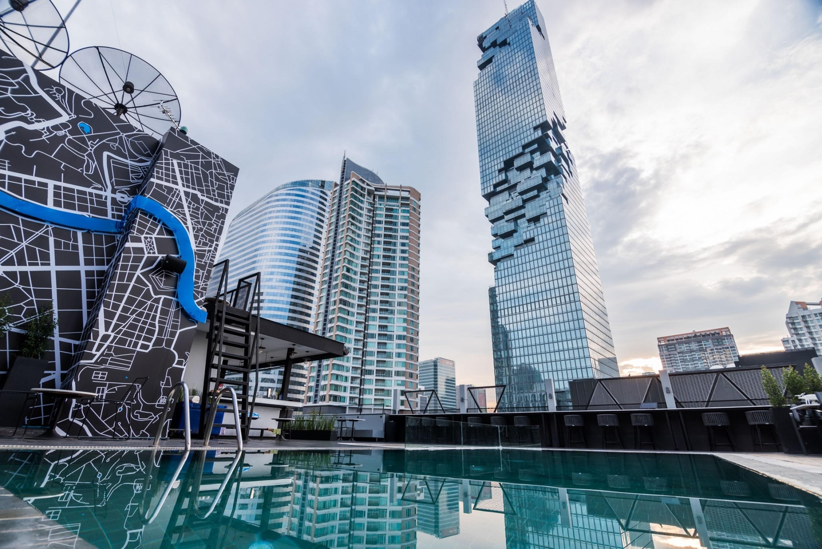 Sora Hotel Silom Bangkok Exterior photo