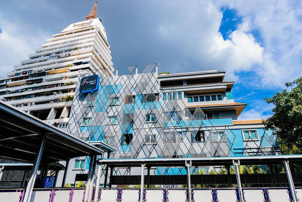 Sora Hotel Silom Bangkok Exterior photo