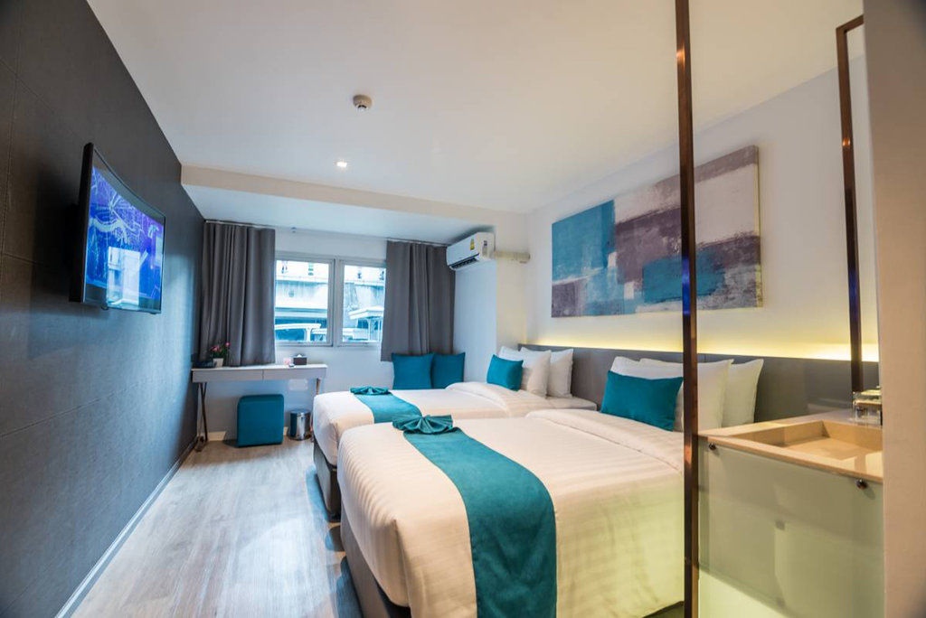 Sora Hotel Silom Bangkok Exterior photo
