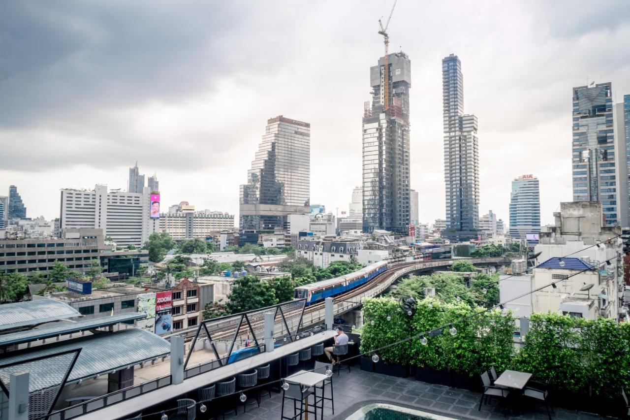 Sora Hotel Silom Bangkok Exterior photo